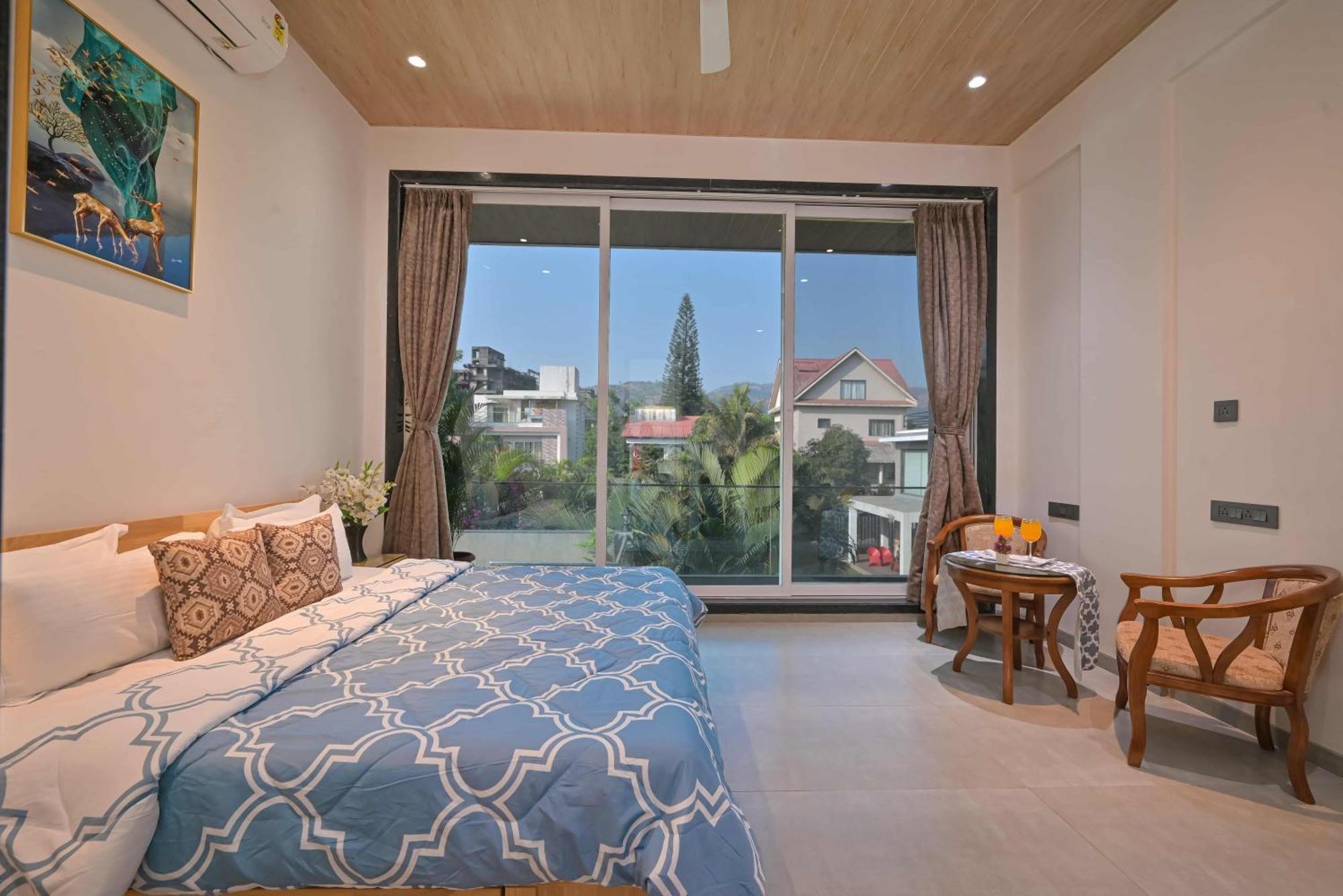 Elegant By Tropicana Villa