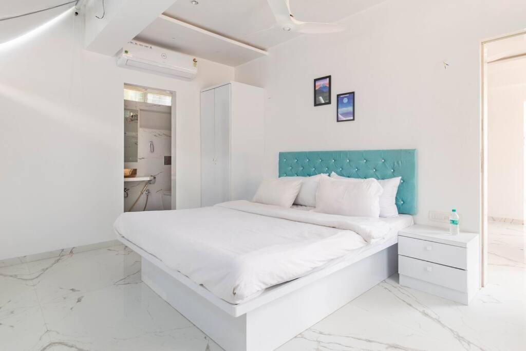 Platinium 6bhk With Private Pool *