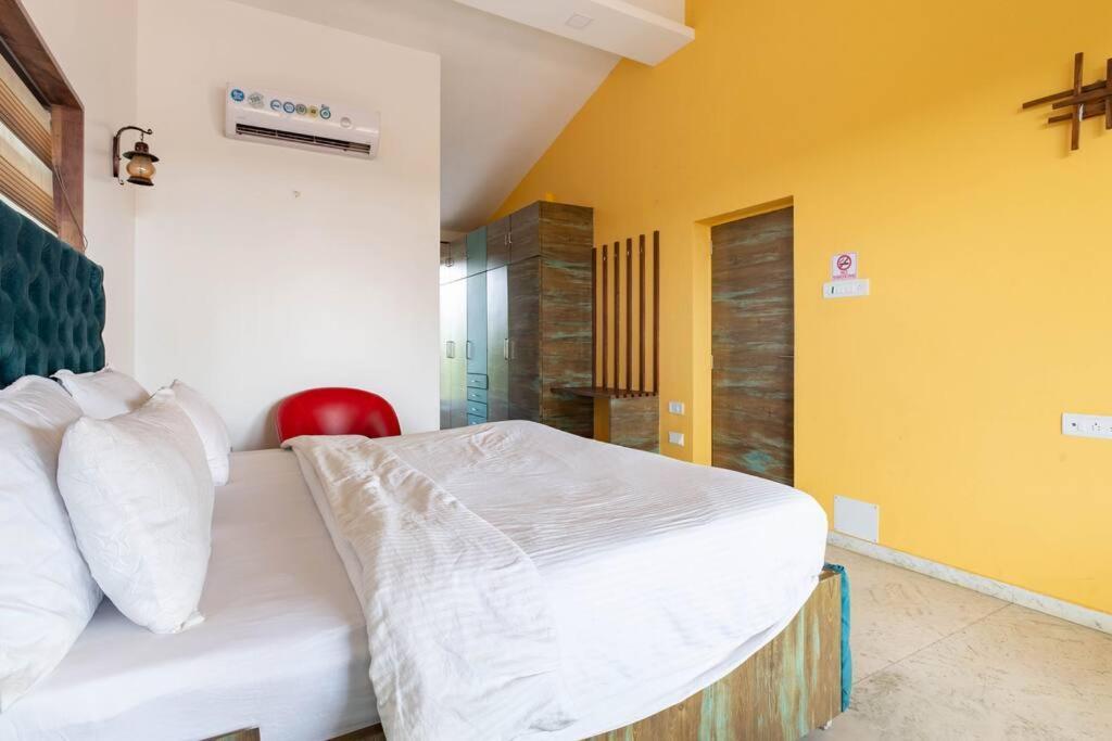 Platinium 6bhk With Private Pool Villa *