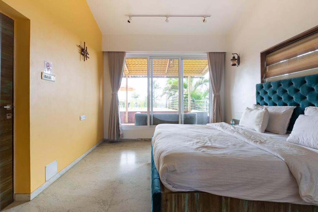 Platinium 6bhk With Private Pool