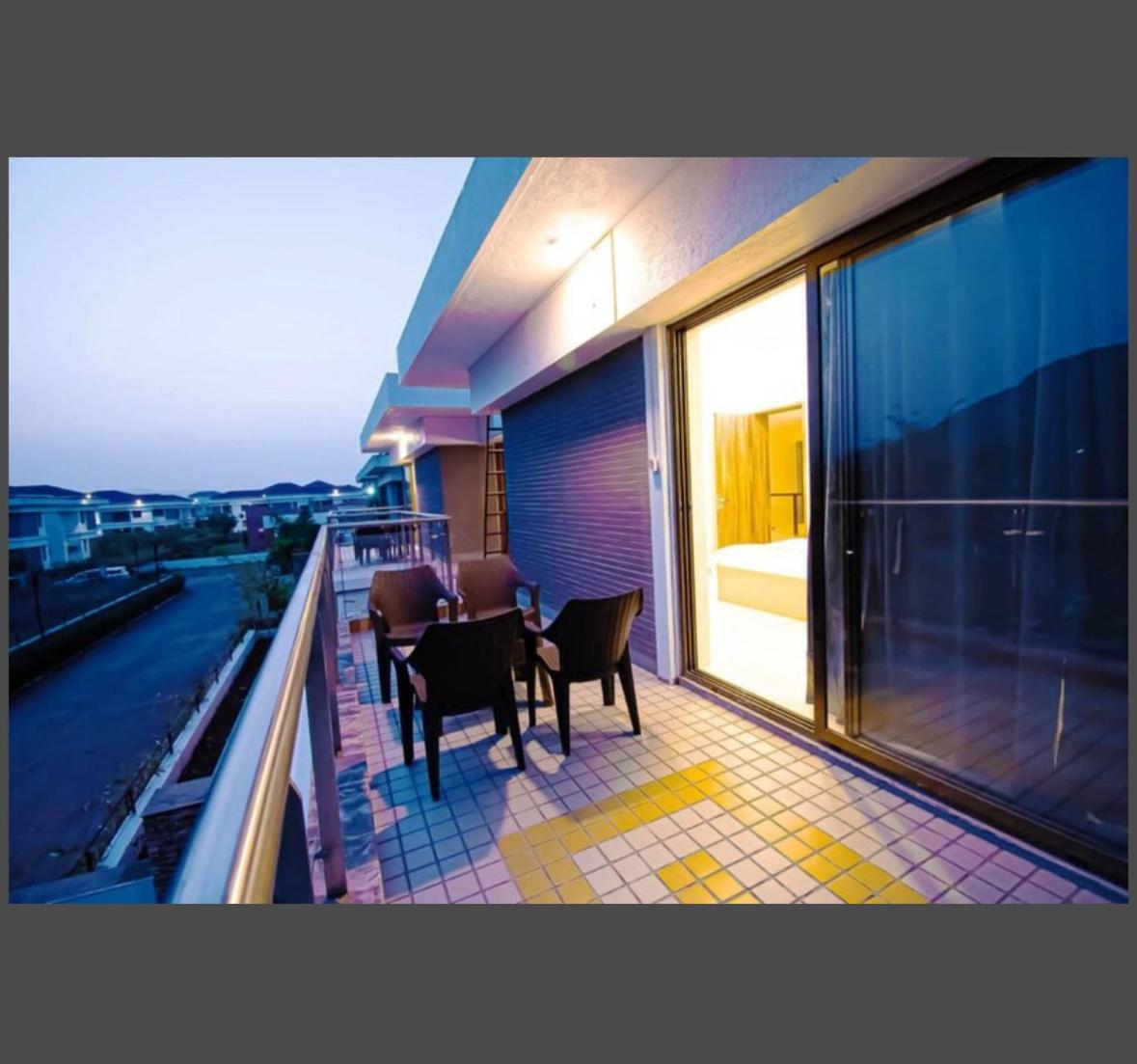 Apartment Mizzle Exotica Lonavala