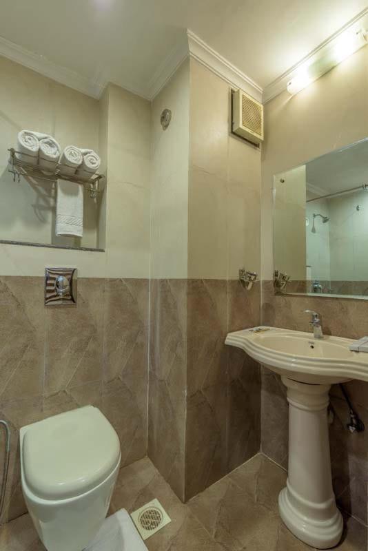 Treebo Reveniir With Pool Hotel Lonavala