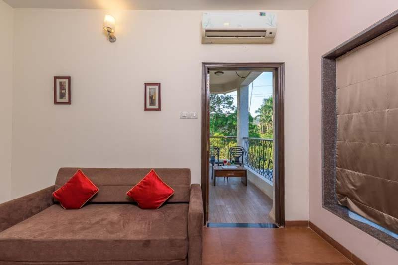 Treebo Reveniir With Pool 3* Lonavala
