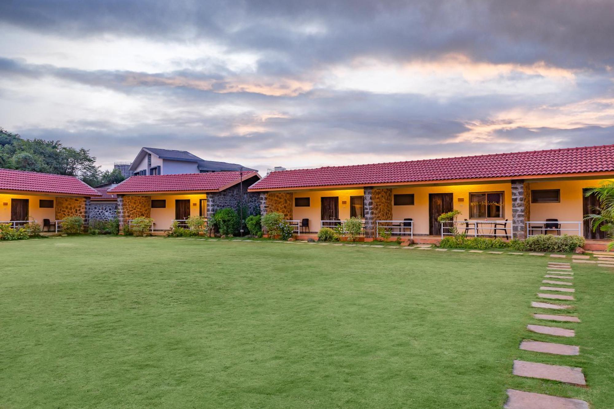 Casa Amora Lonavala
