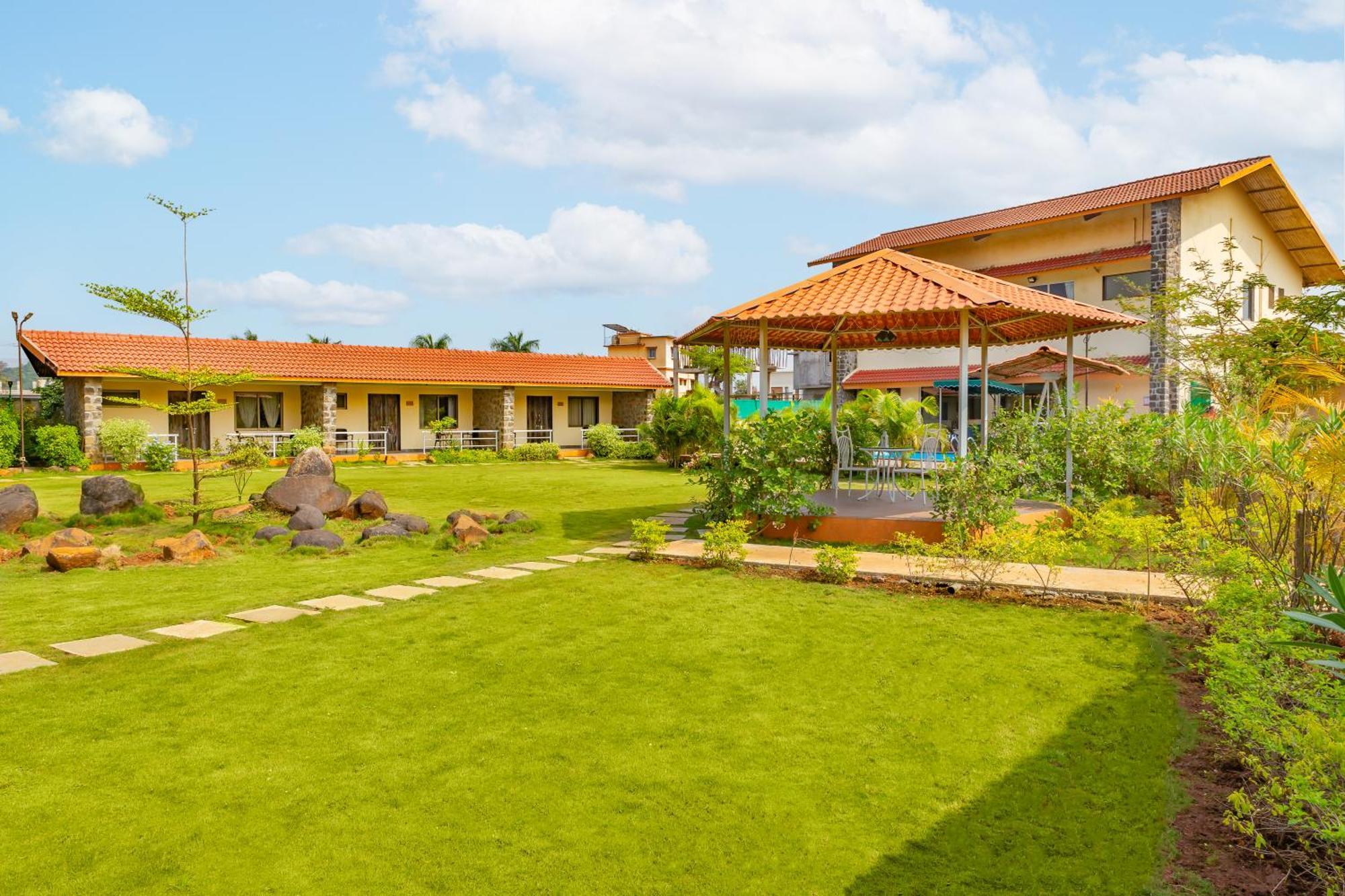 Casa Amora 4*
