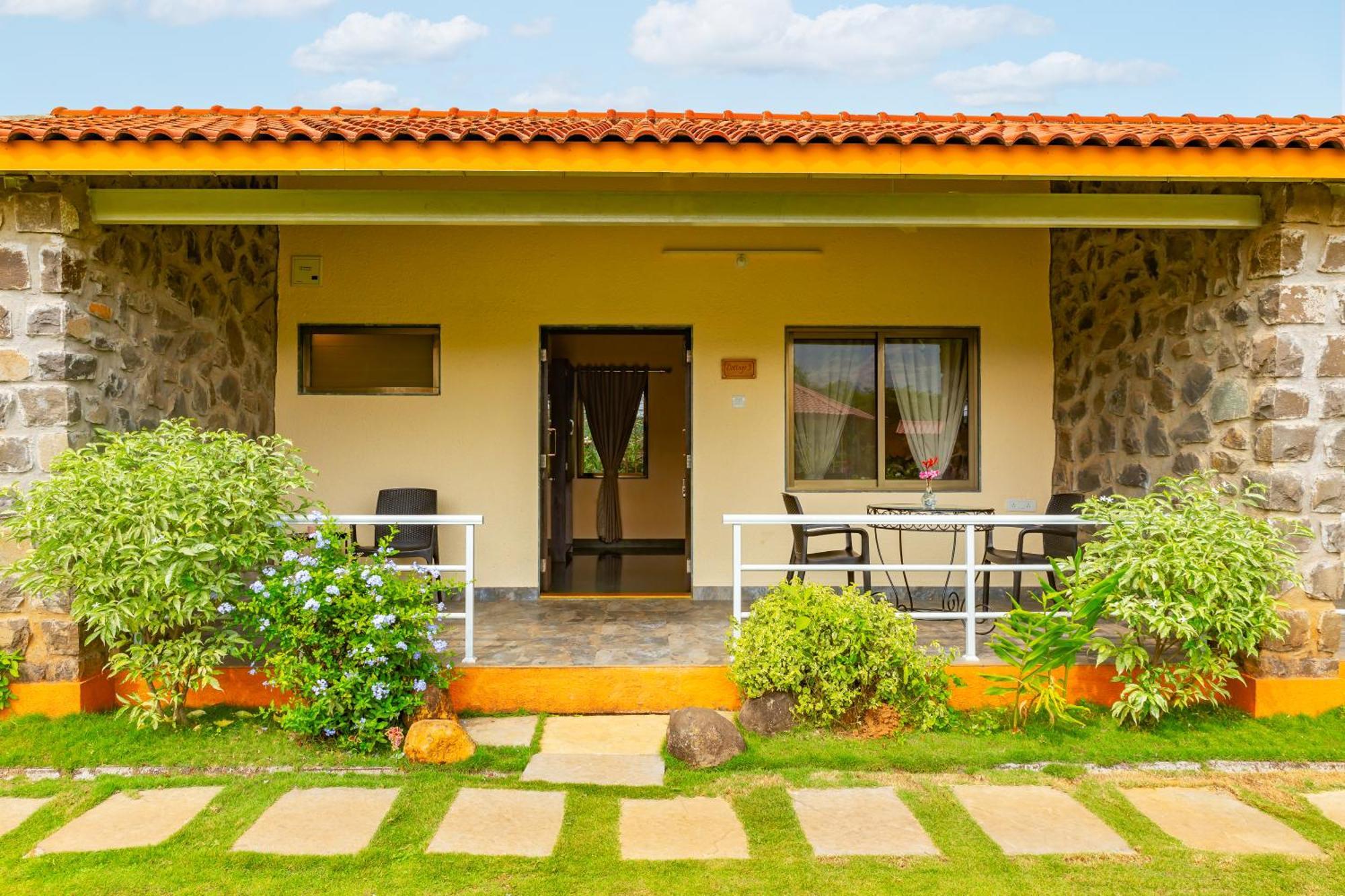 Casa Amora 4* Lonavala
