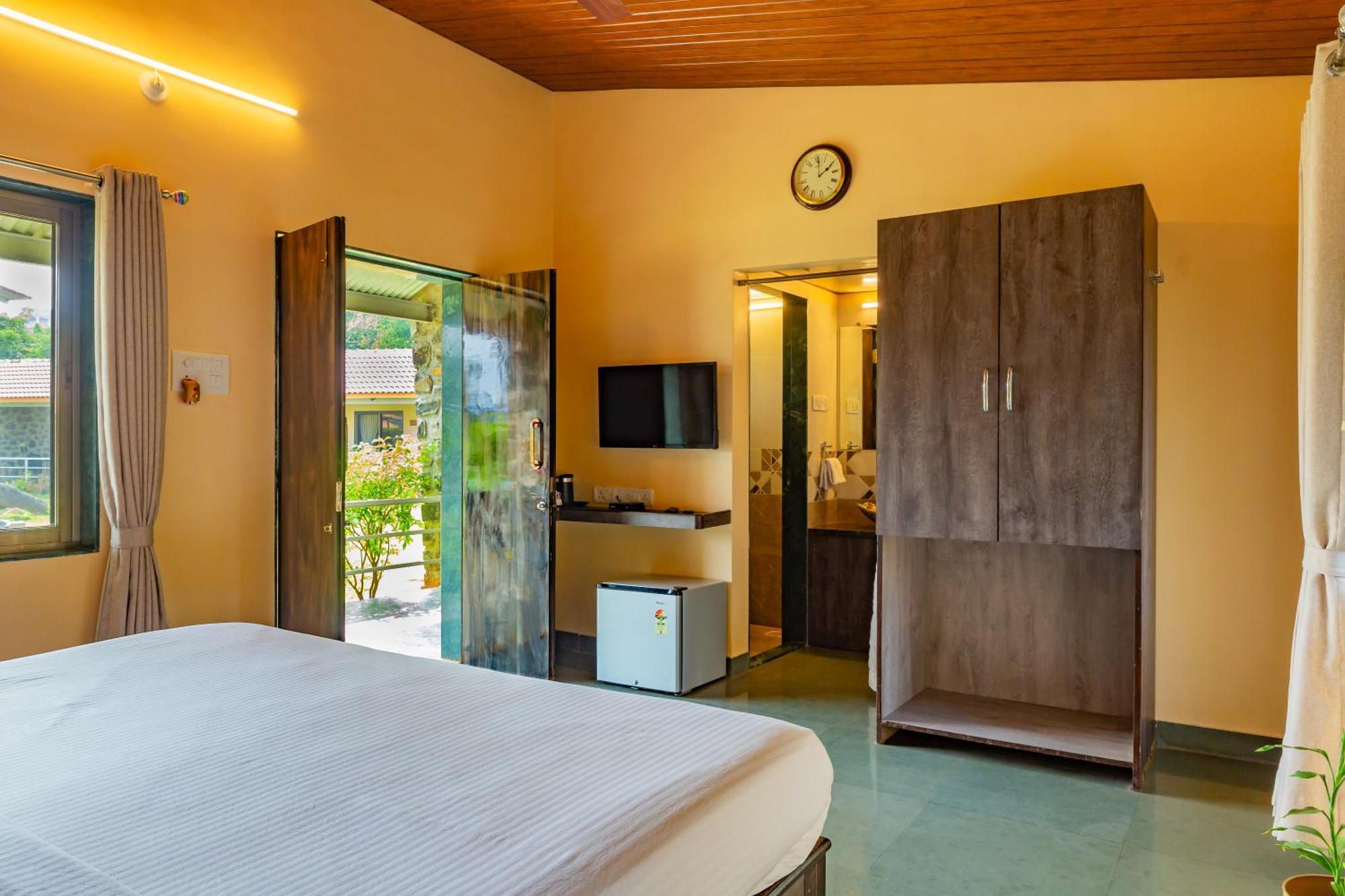 Casa Amora Lonavala