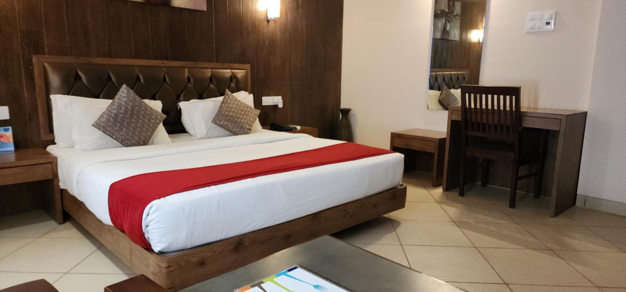 Misty Meadows, 3* Lonavala