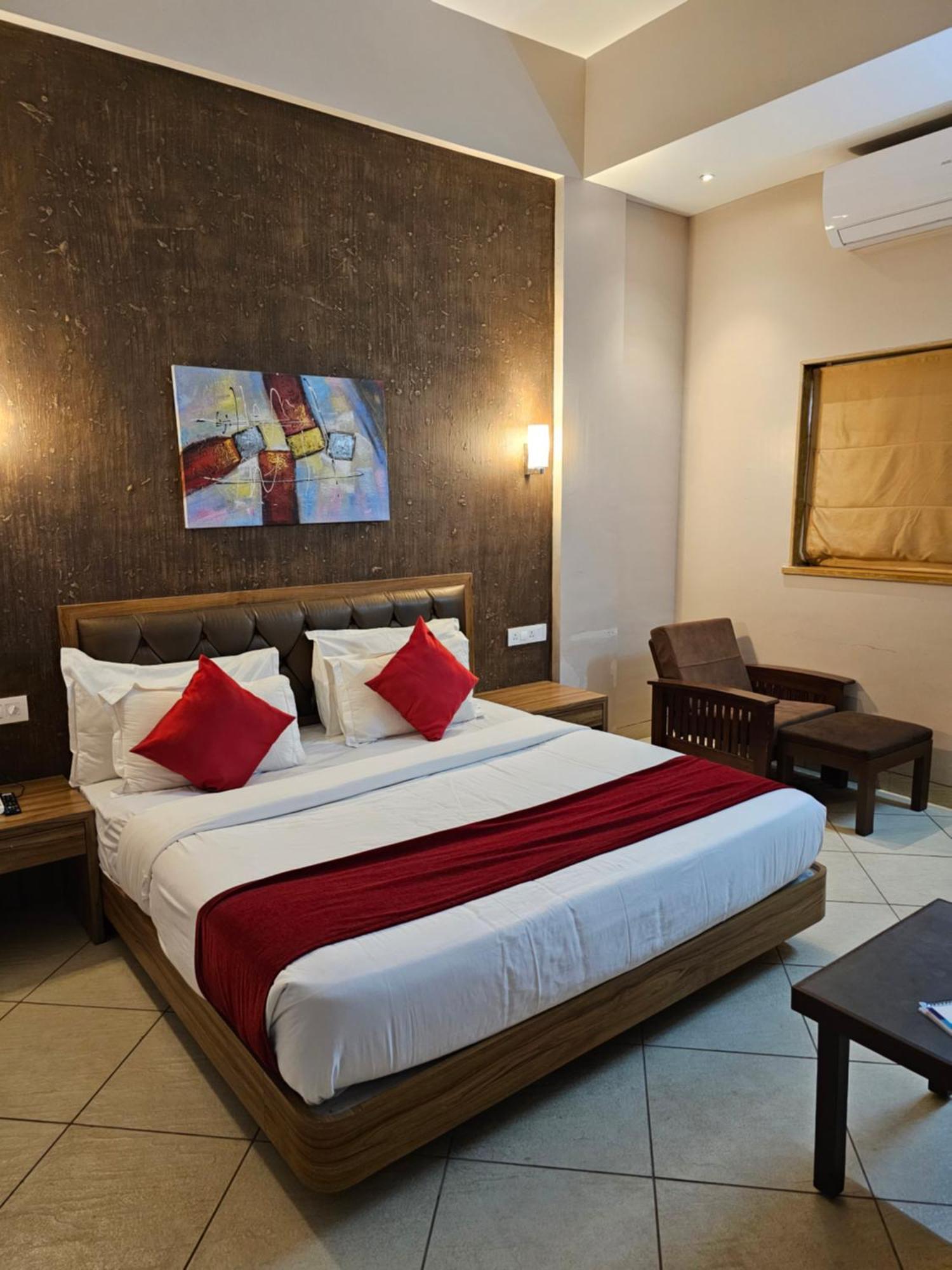Resort Misty Meadows,