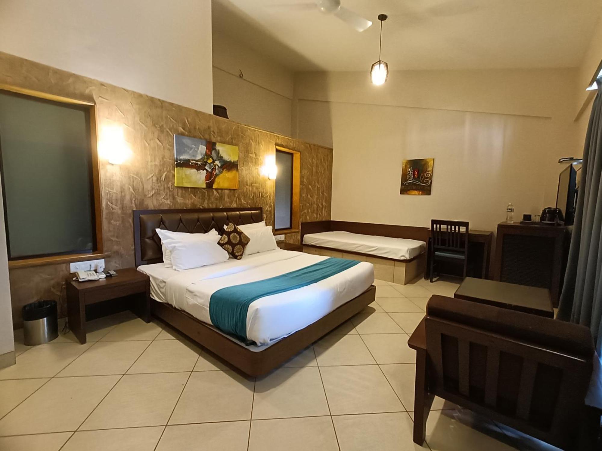 Misty Meadows, 3* Lonavala