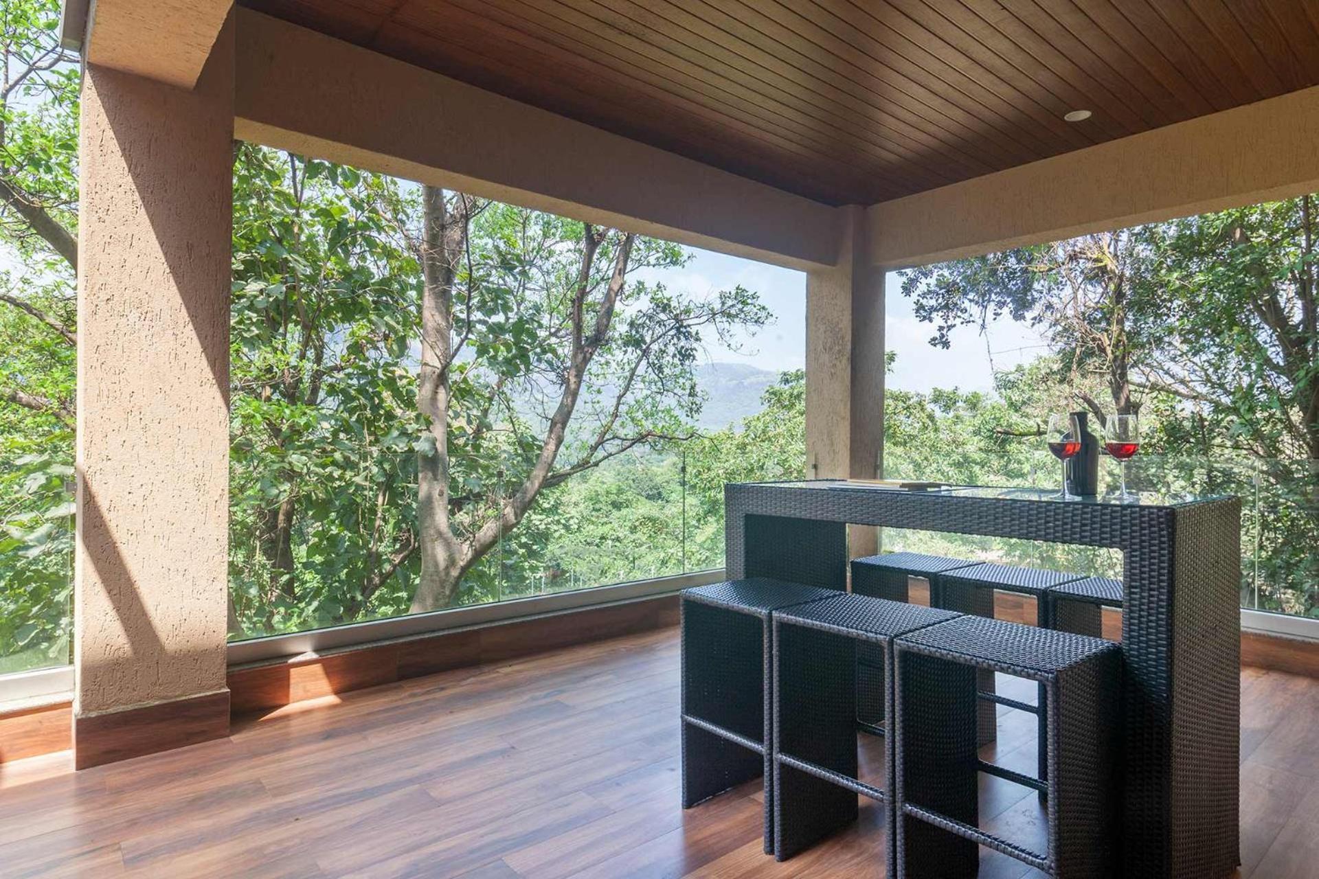 Inara By Stayvista - Amidst Lush Greenery With Outdoor Swimming Pool & Indoor Games * Lonavala