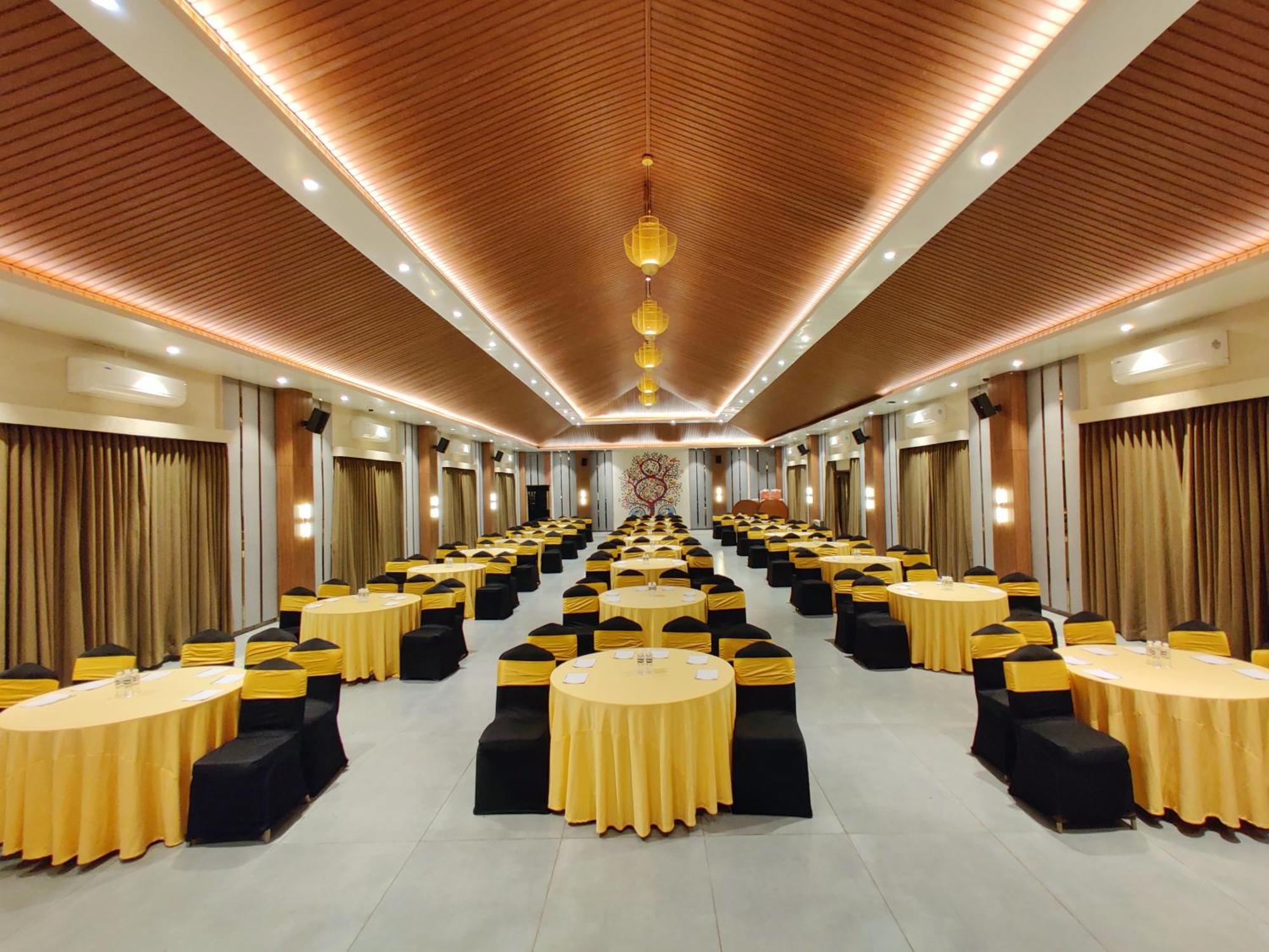 Mastiff Grand La Villae 4*