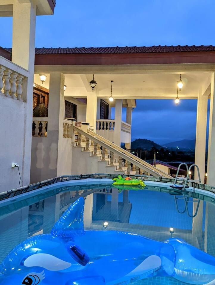 Villa Colonial Pet Friendly 3 Bhk With Outstanding Views