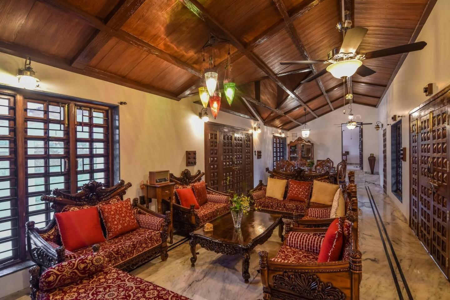 Colonial Pet Friendly 3 Bhk With Outstanding Views * Lonavala