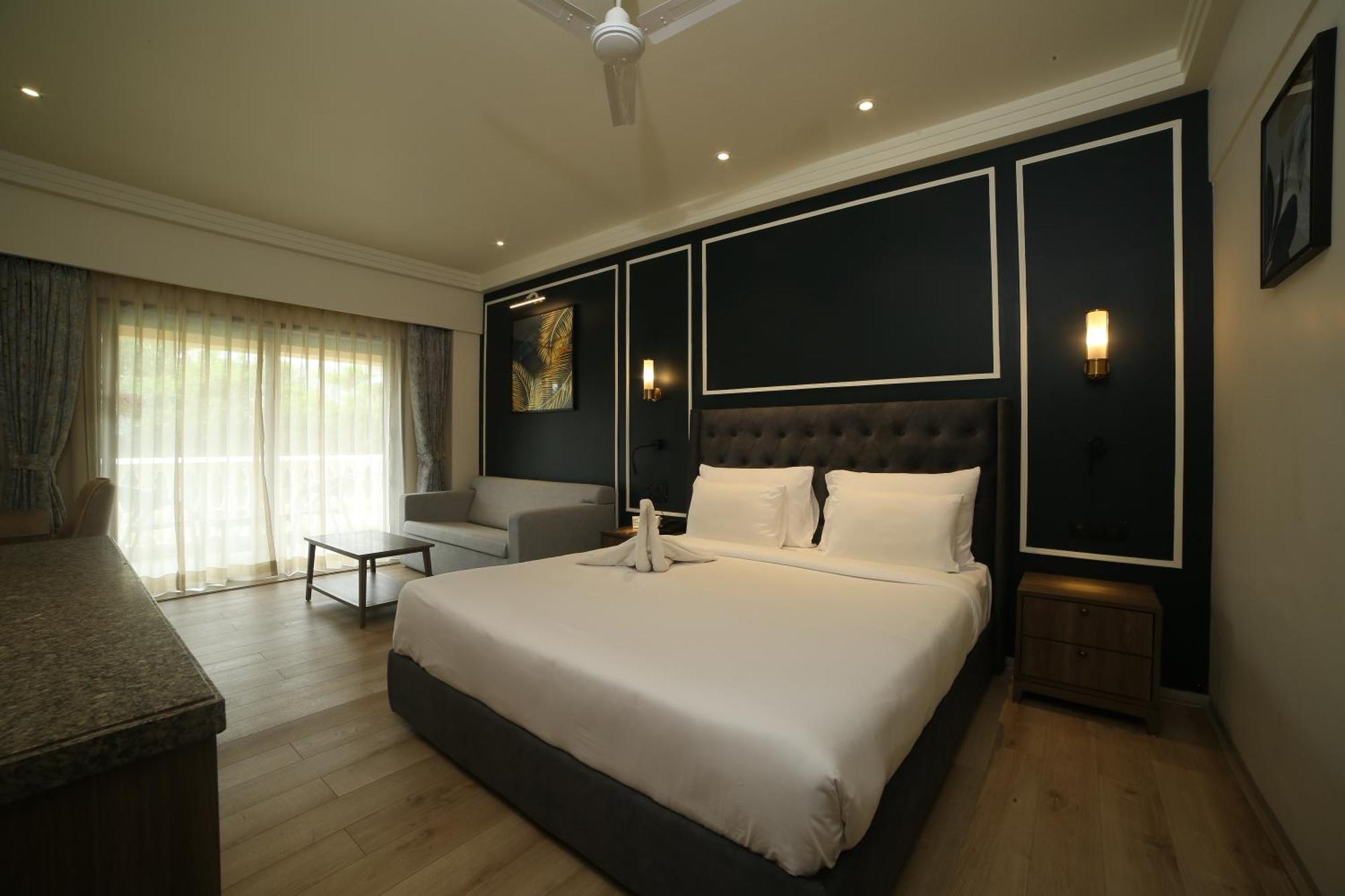 The Lagoona 4* Lonavala
