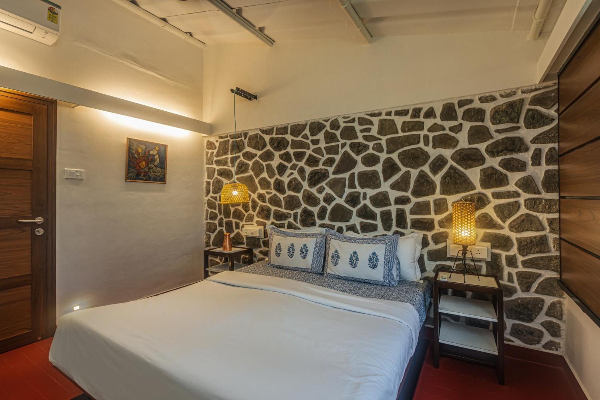 Saffronstays Artica - 2 Bdr Near Fariyas In Villa Lonavala