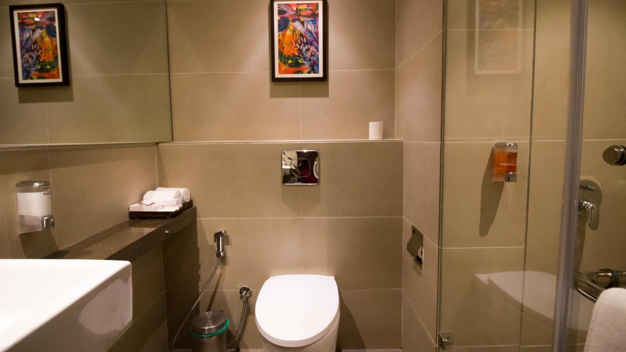 7 Apple 3* Lonavala