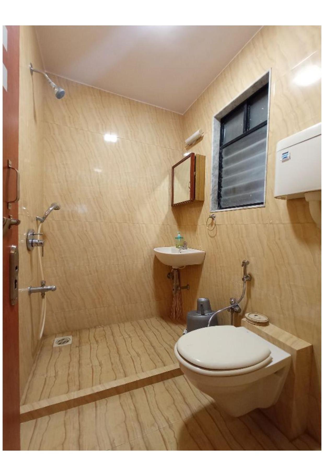 Villa Moon Studio 4bhk Lonavala
