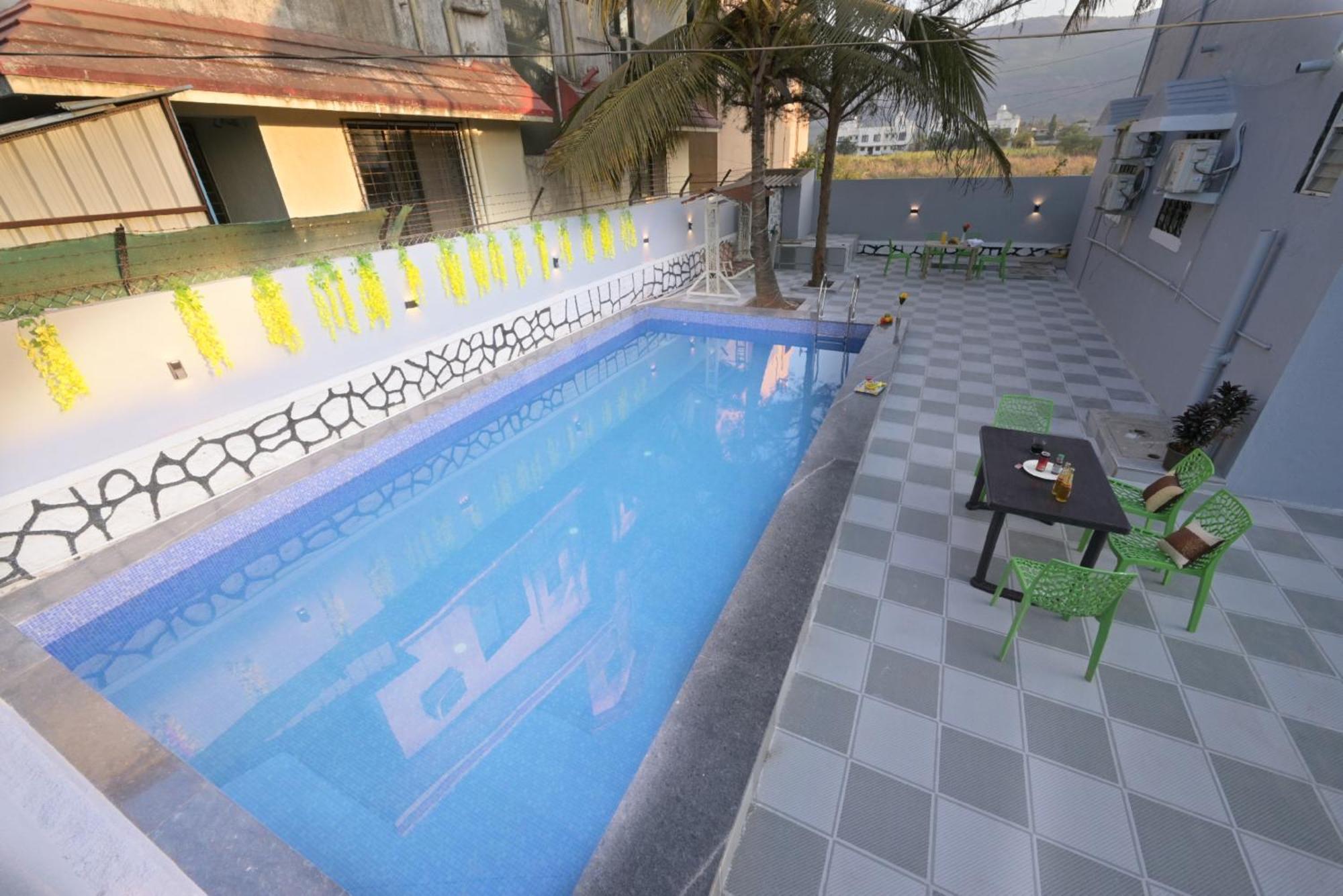 Empyrean Ll 3bhk Ii Marshal Ii Ac Ii Big Pool Ll Luxury Ii Villa Lonavala