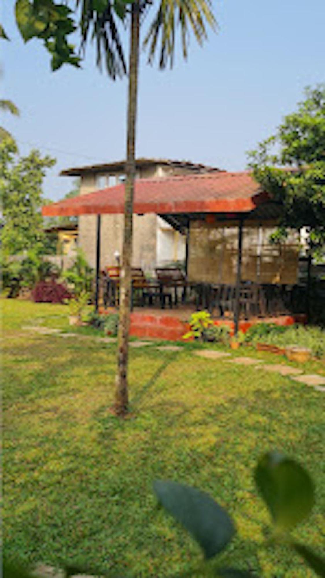 Hillside By Casa De Amigos * Lonavala
