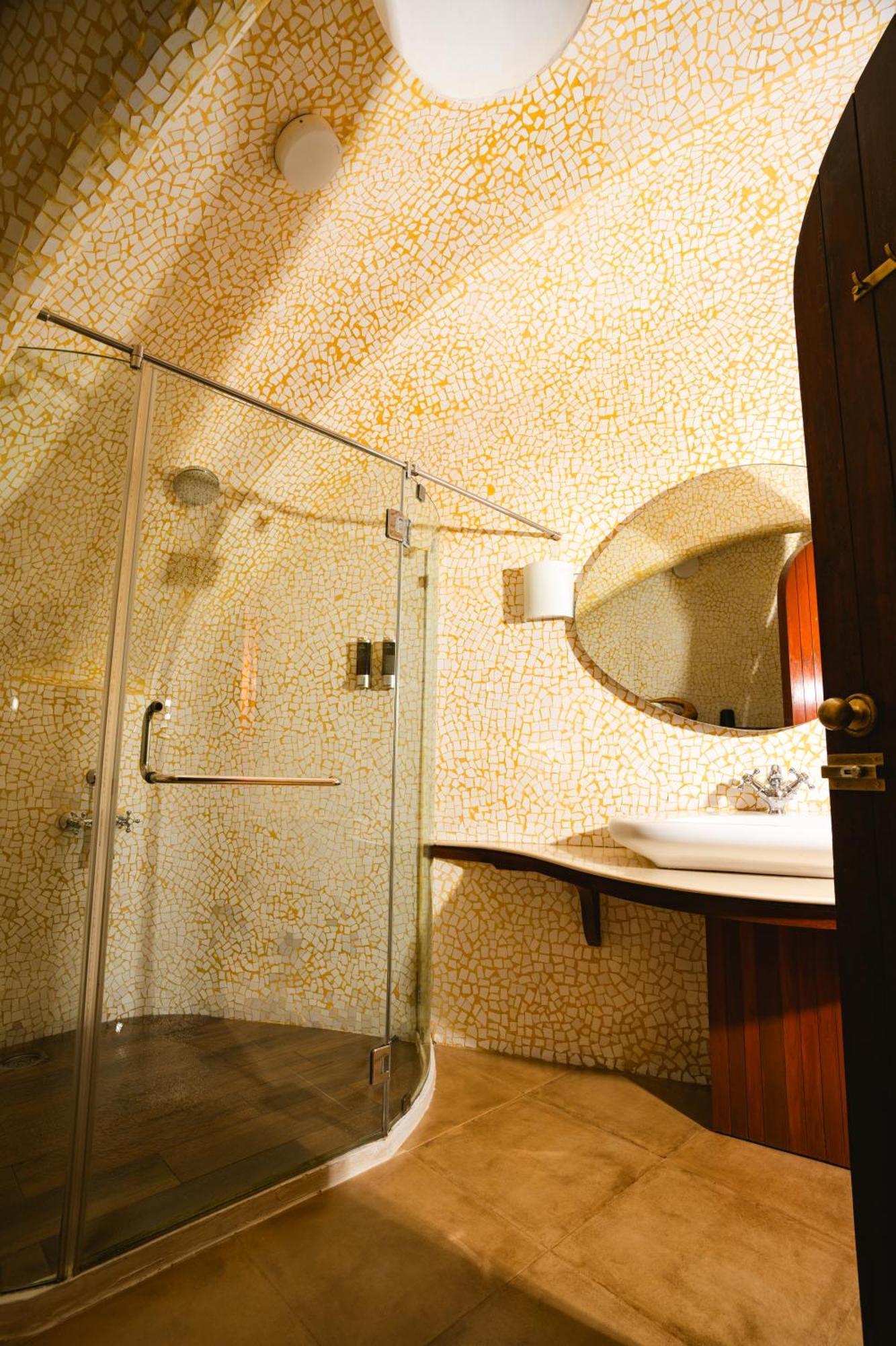 Amanzi Resort