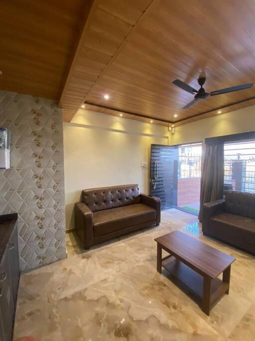 Mount Bungalows-3 Bhk Mount #2 Private Pool! Villa *