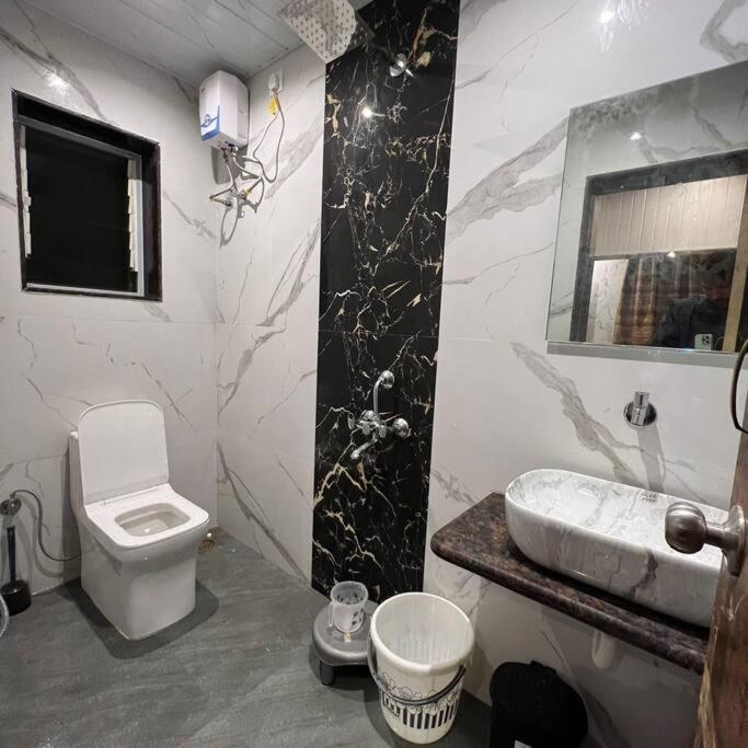Mount Bungalows-2bhk Ac Big Private Pool Villa Lonavala