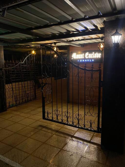 Mount Bungalows-2bhk Ac Big Private Pool Villa