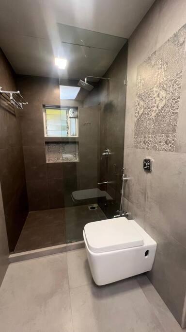 Mount Bungalows-3br Pvtpool Lawn Villa Lonavala