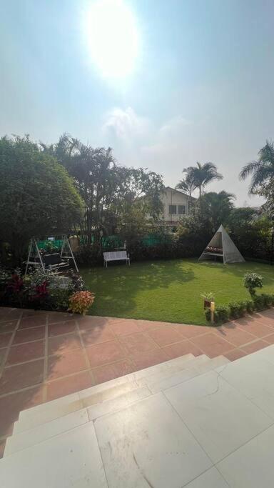 Mount Bungalows-3br Pvtpool Lawn Lonavala