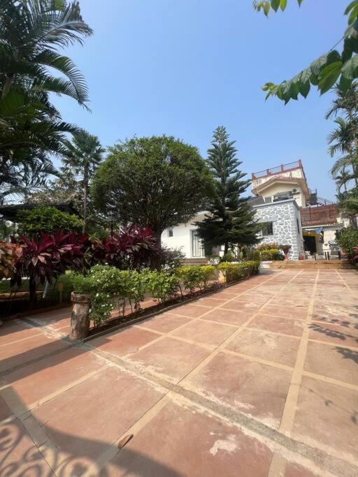 Villa Mount Bungalows-3br Pvtpool Lawn *
