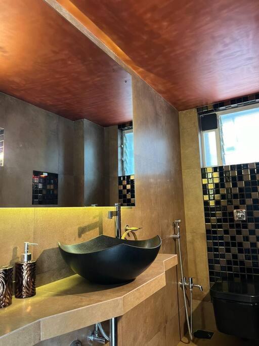 Mount Bungalows-3br Pvtpool Lawn Lonavala