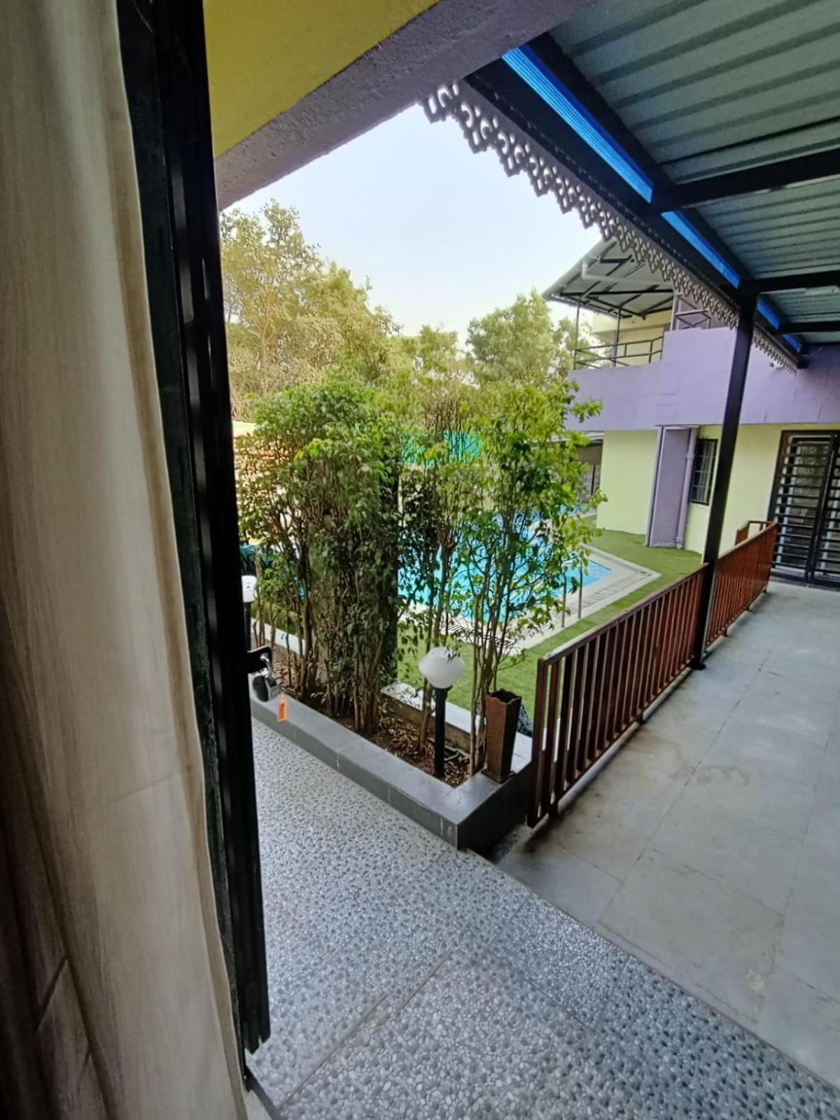 Villa Charbungla Lonavala