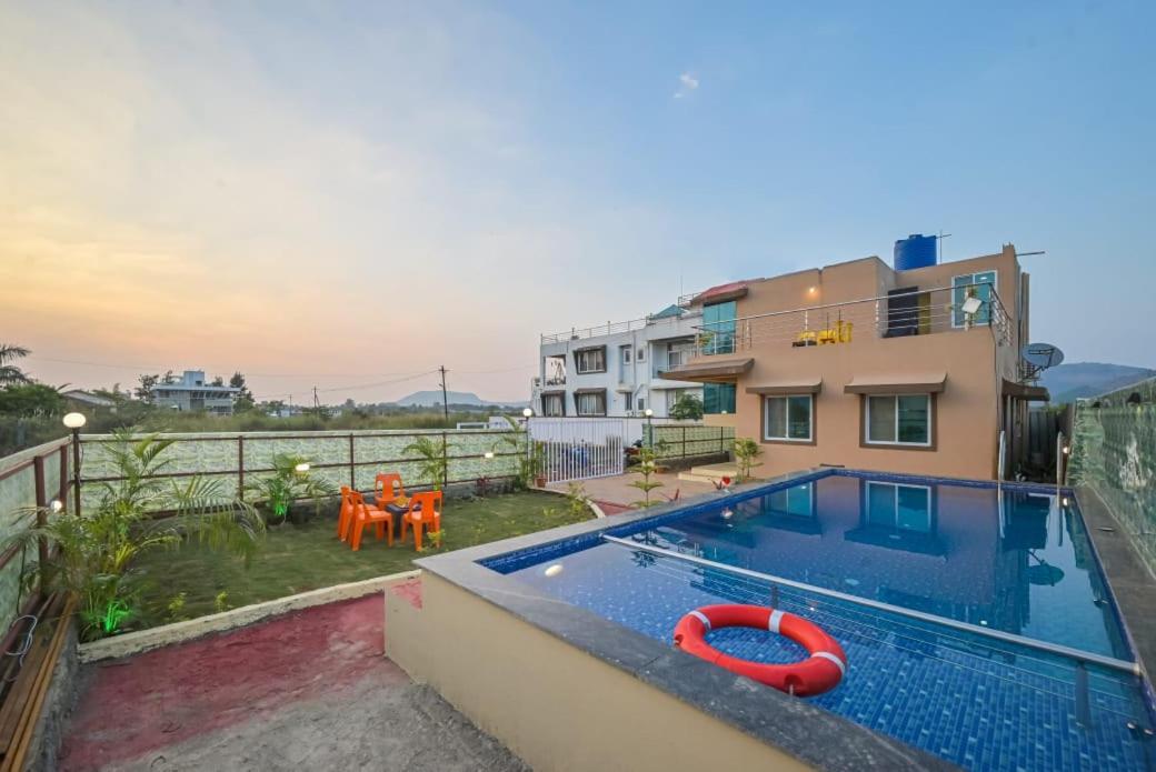 The Love nest * Lonavala