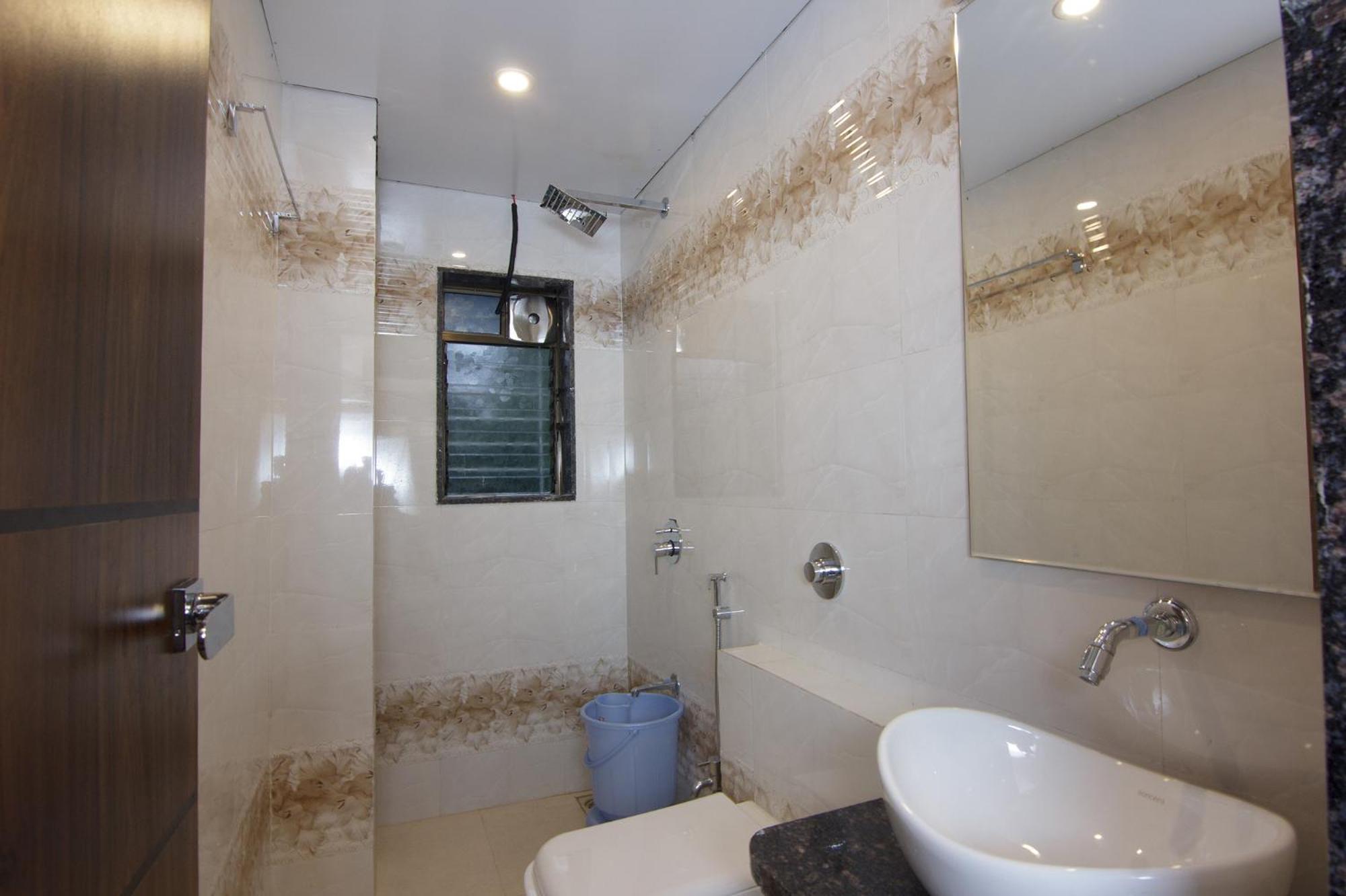 Strand Resort 3*