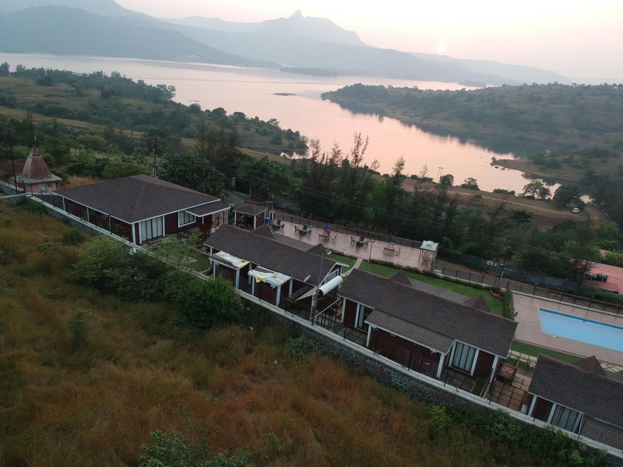 Velvet Resort-near Pawna 3* Lonavala
