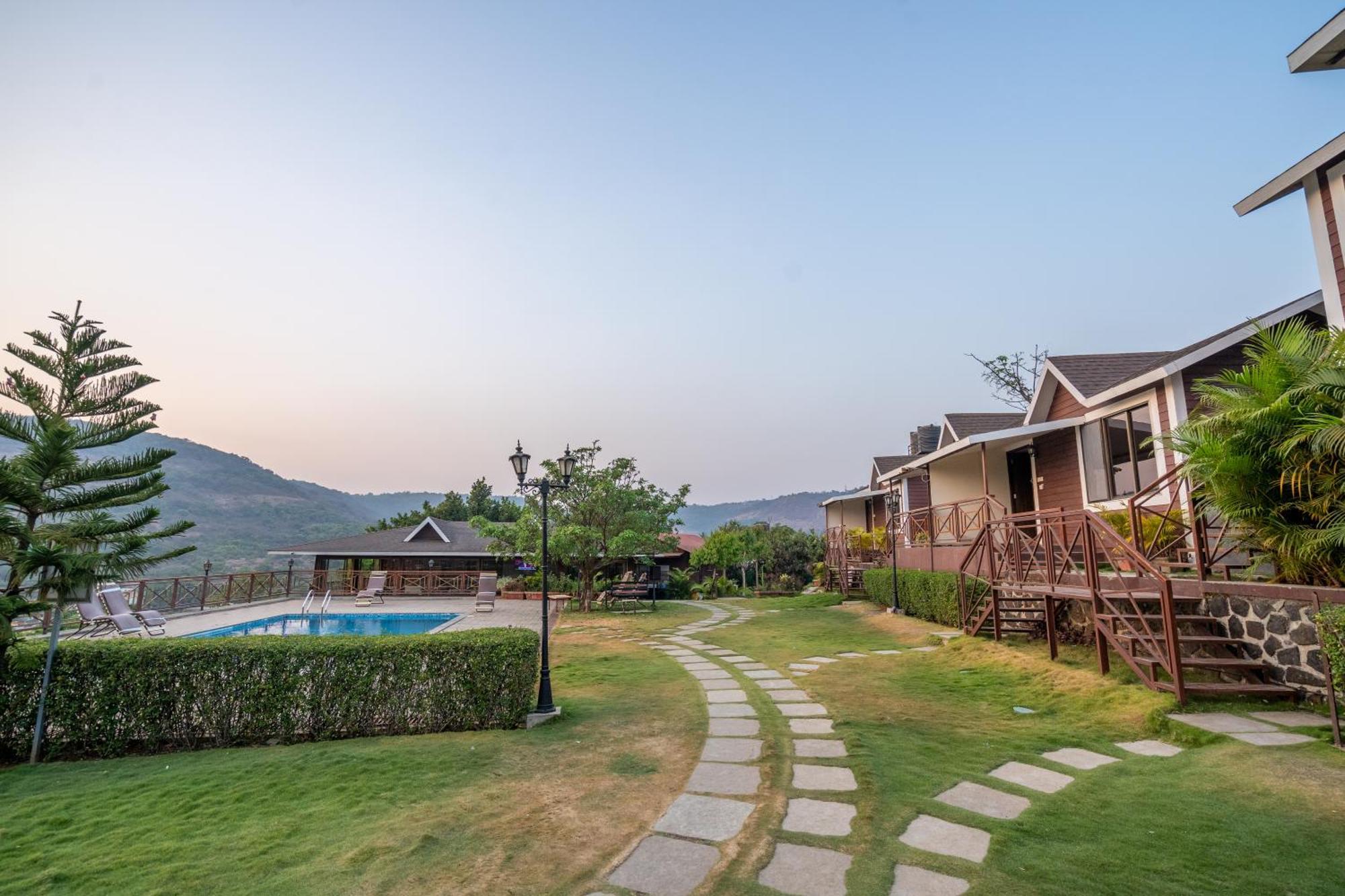 Velvet Resort-near Pawna Resort