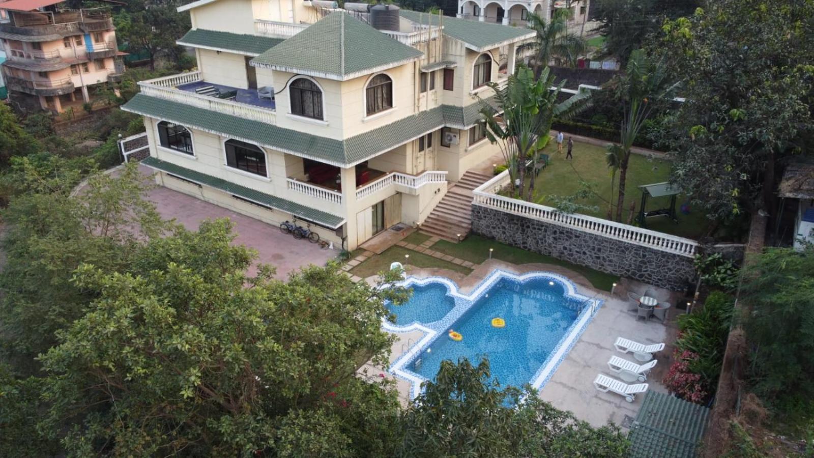 Villa Emperor *