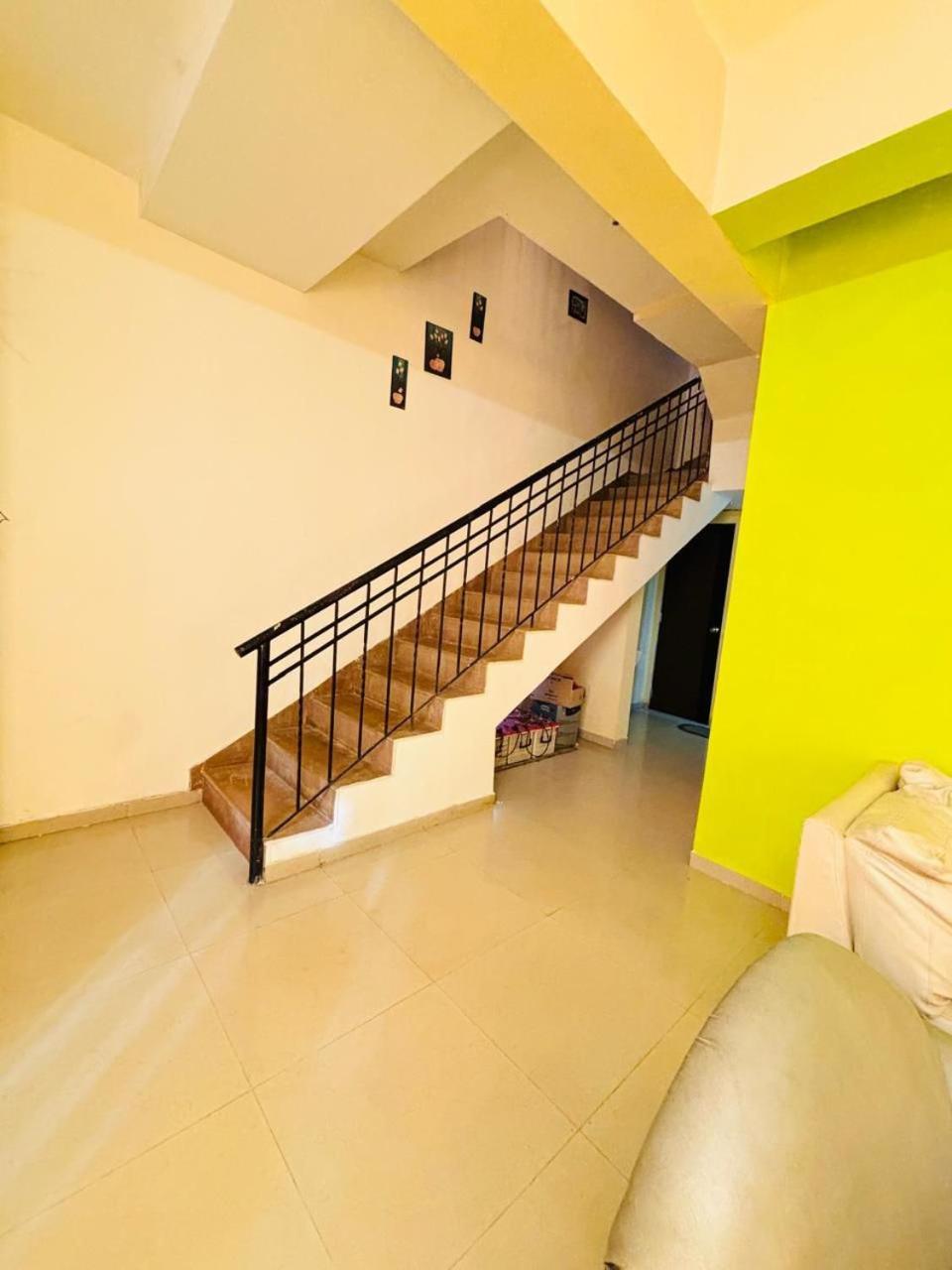 Niwant Lonavala