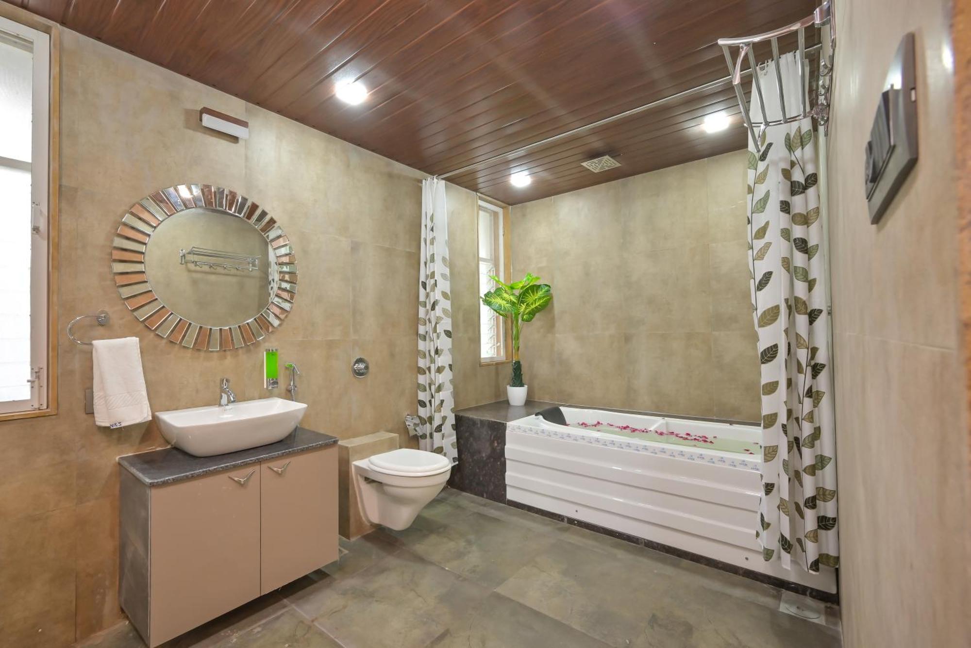 The Oak By Nosh & Llp Lonavala