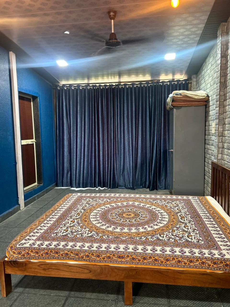 Holiday home Hempriya - 3bhk Wit A Private Pool