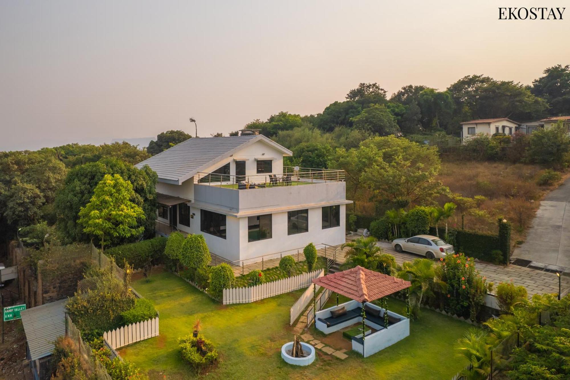 Villa Ekostay Kingfisher I Indoor Pool I Cloud 9 Lonavala