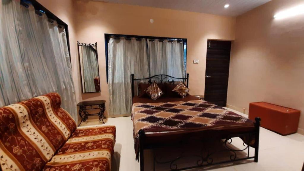 Ivy Dreams Villa, 4 Bhk With Indoor Pool, Tungarli,