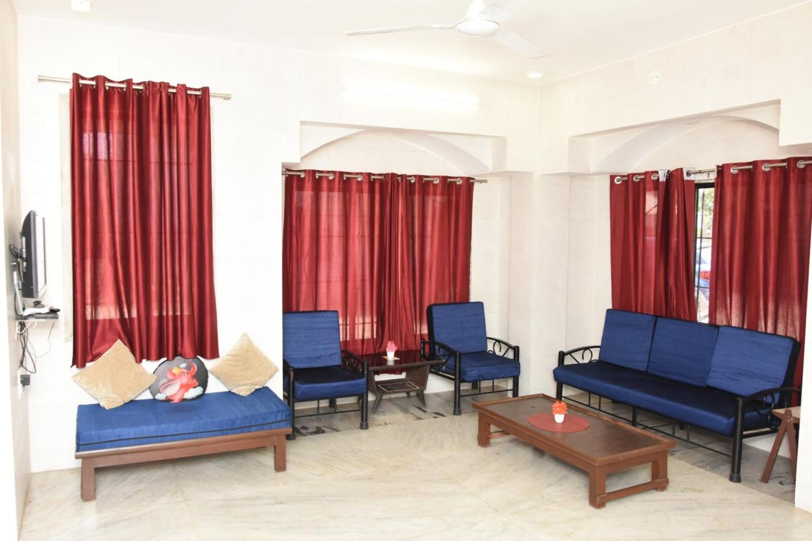 Upper Deck Villa *