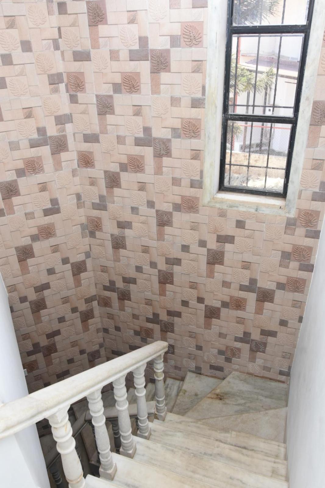 Upper Deck Villa