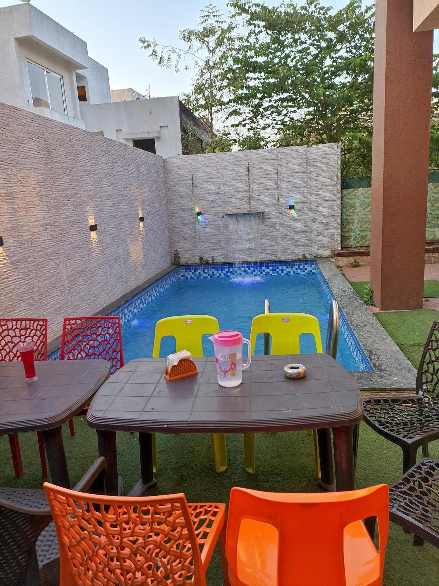 Comfortable Rising Sun Villa *