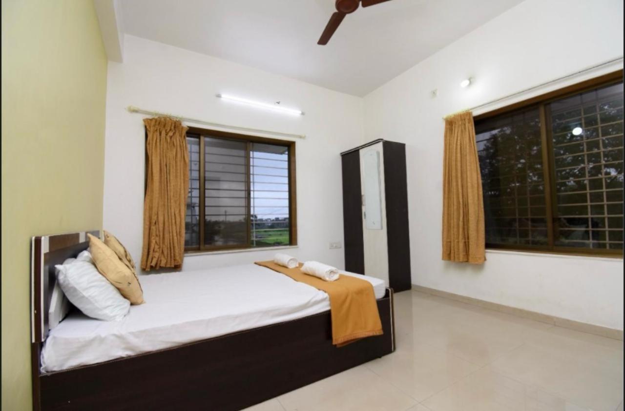 Laughtale 4bhk Swimming Pool *