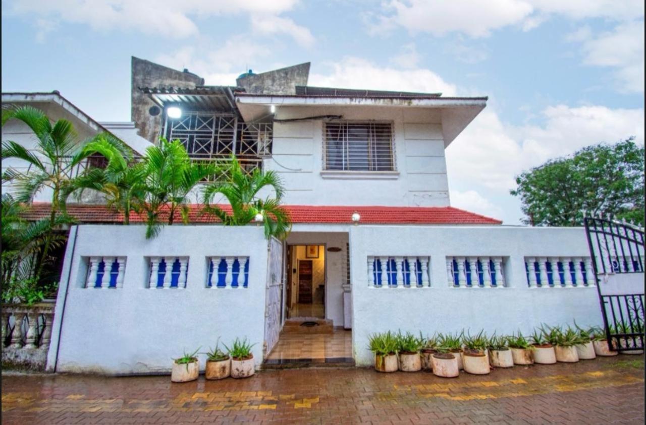 Laughtale 4bhk Swimming Pool Lonavala