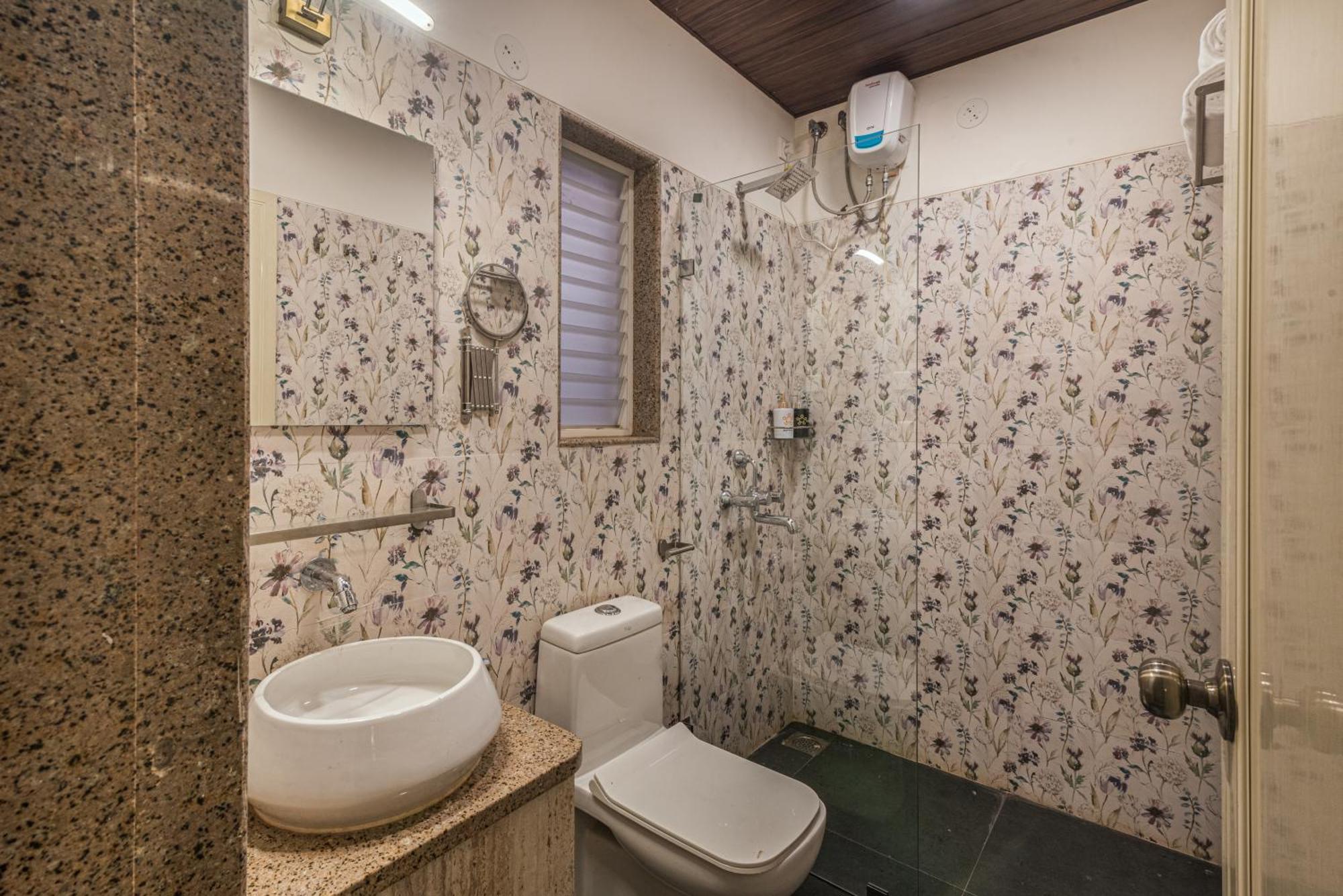 Saffronstays Chira - Pool In The Heart Of Khandala * Lonavala