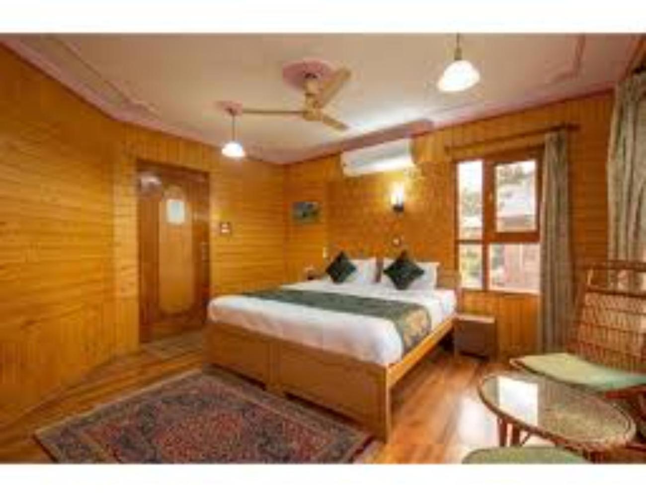 Hempriya Villa,
